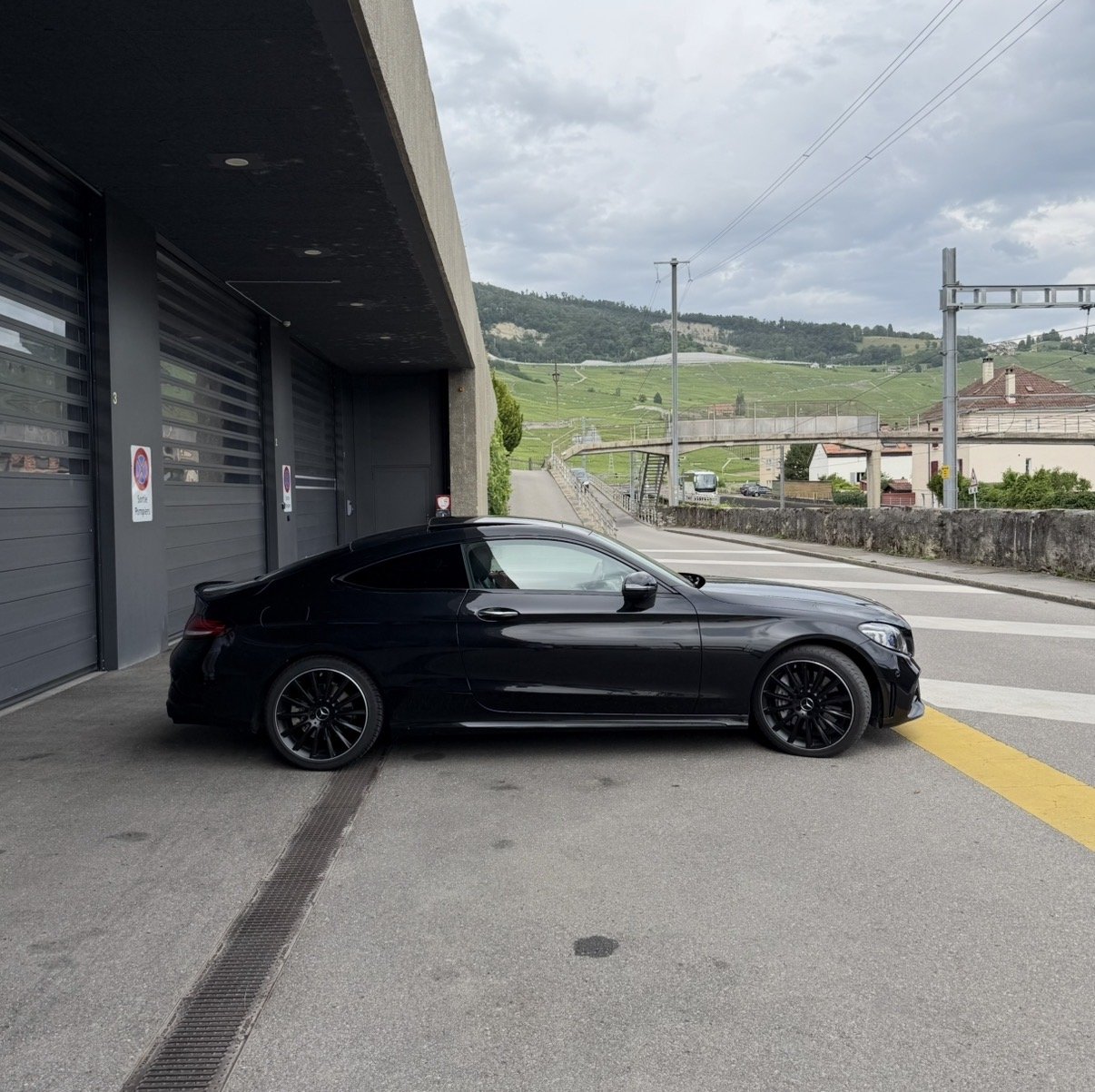 Mercedes-AMG C43 4Matic Coupé — vue 2