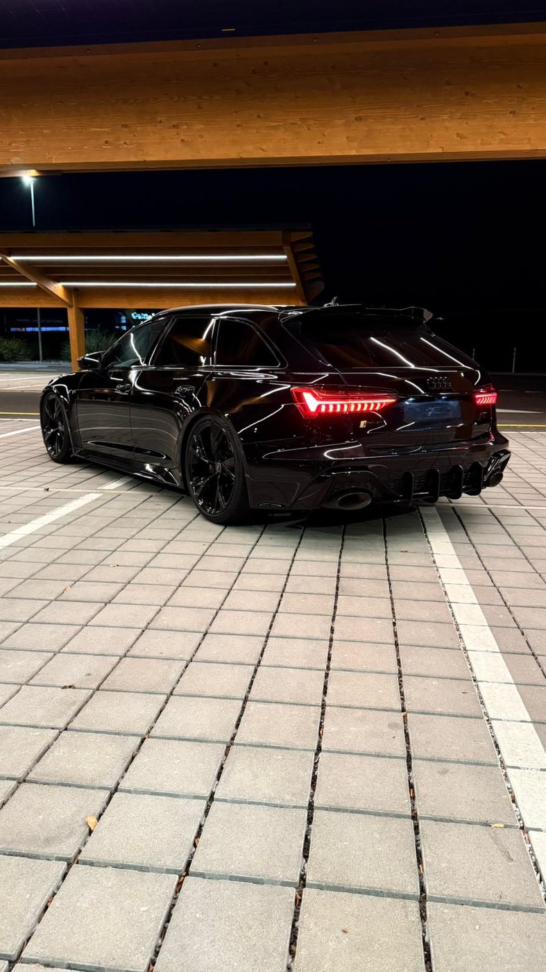Audi RS6 Avant — vue 2